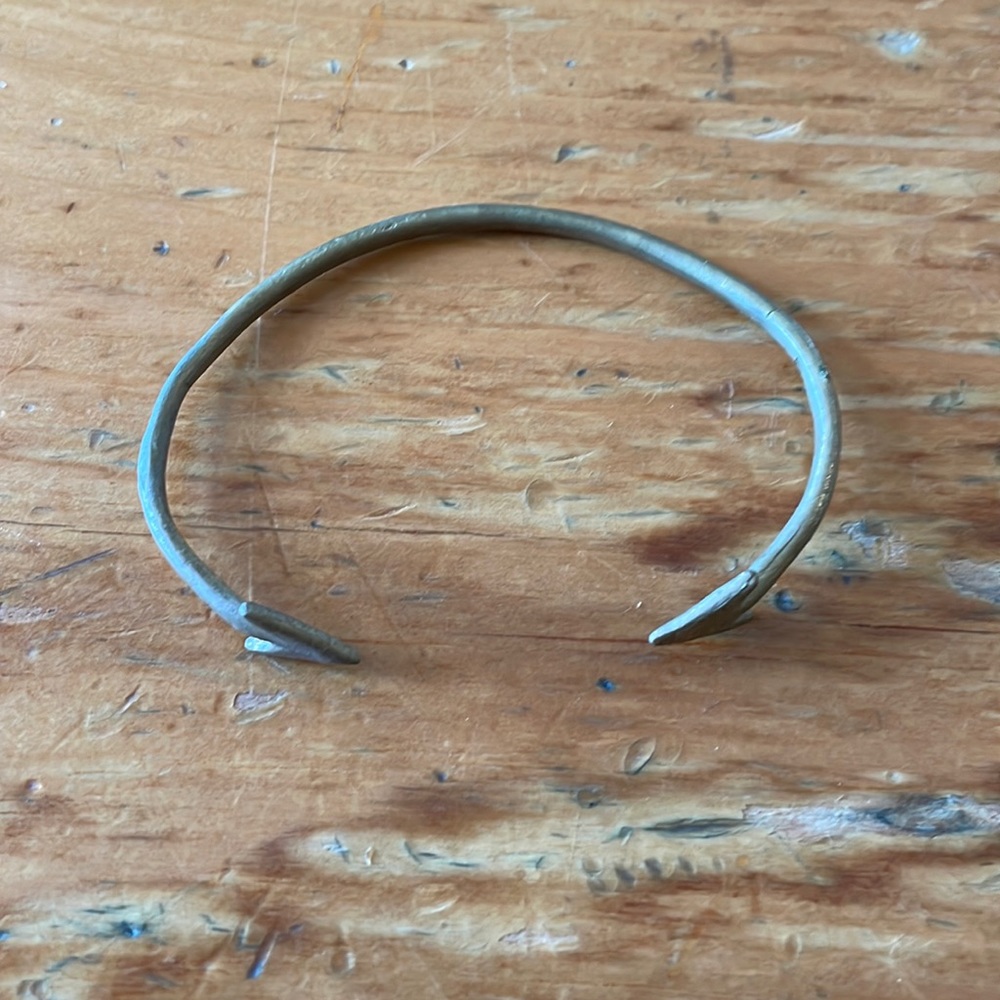 Rustic Gold double Arrow Bracelet